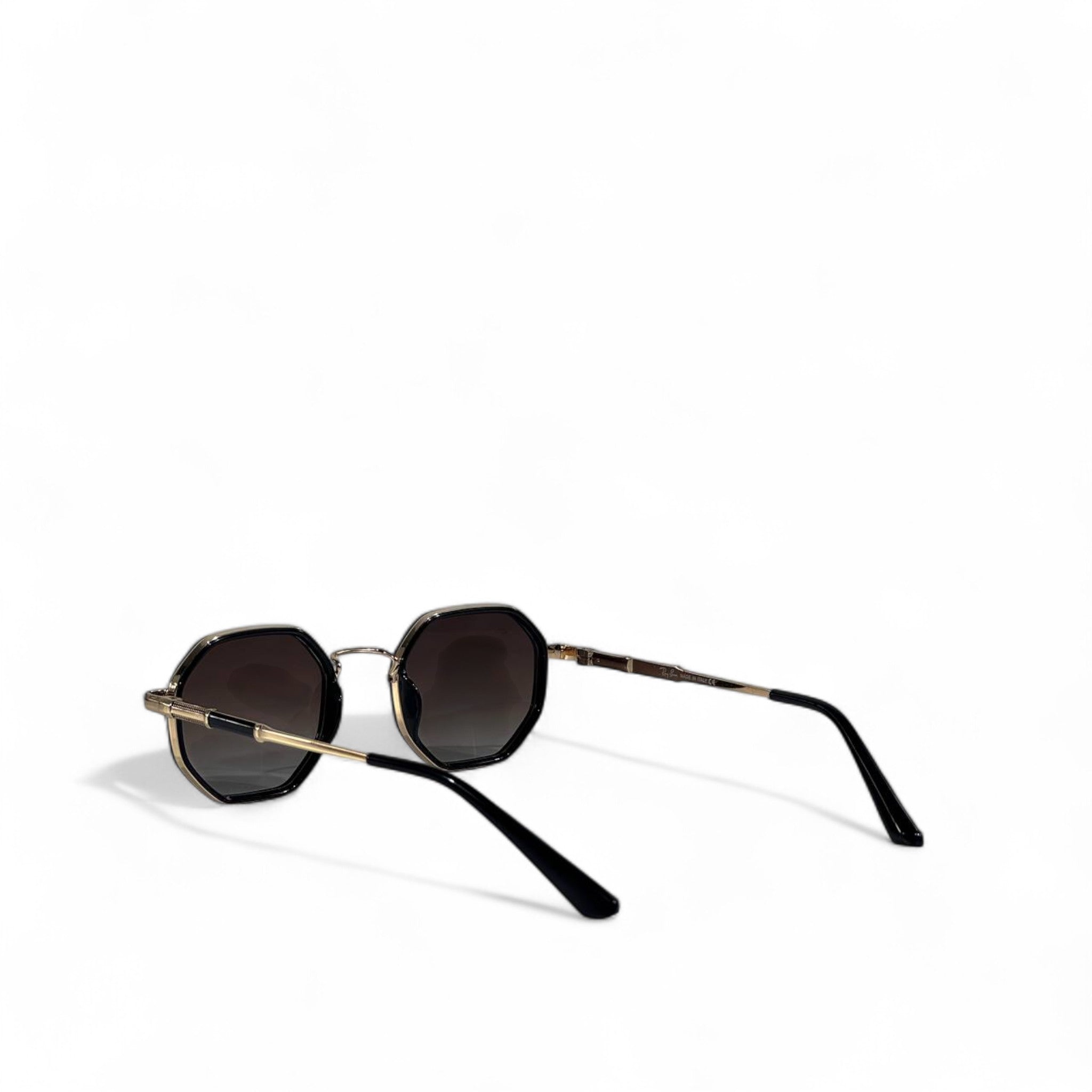 🕶 Ray-Ban Octagon Sunglasses – Iconic Edge