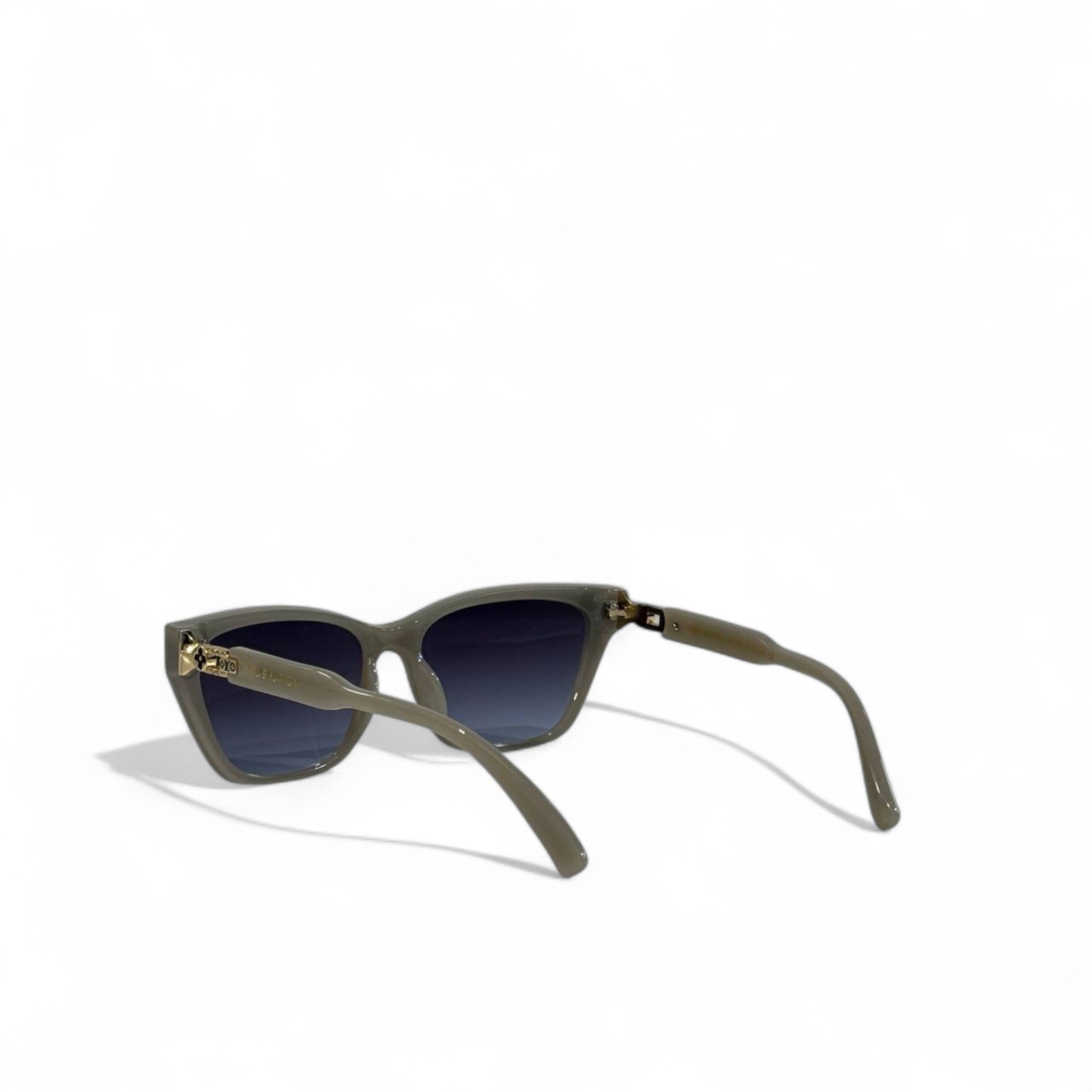 ✨ Louis Vuitton Designer Sunglasses – Iconic Luxury Statement