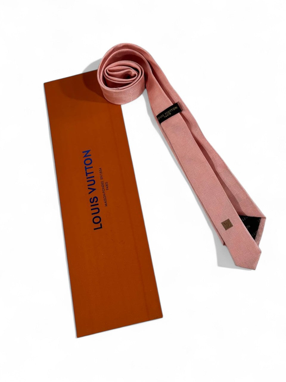 🌸 Louis Vuitton Luxury Silk Tie – Elegant Pink Designer Necktie 👔✨ | Men’s Formal Accessory