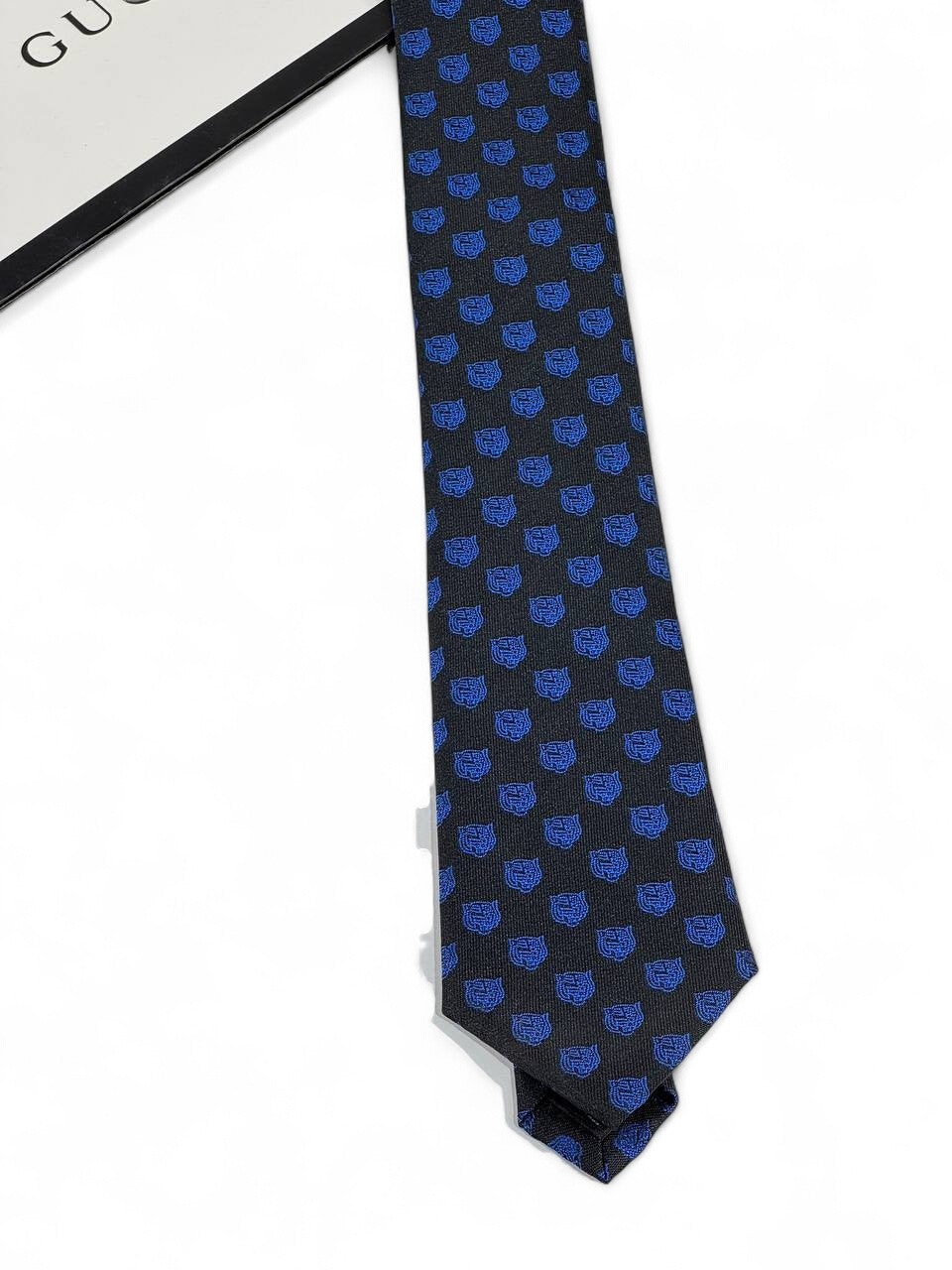 🔵 Gucci Luxury Silk Tie – Navy with Blue Motif Pattern 👔✨ | Designer Men’s Necktie