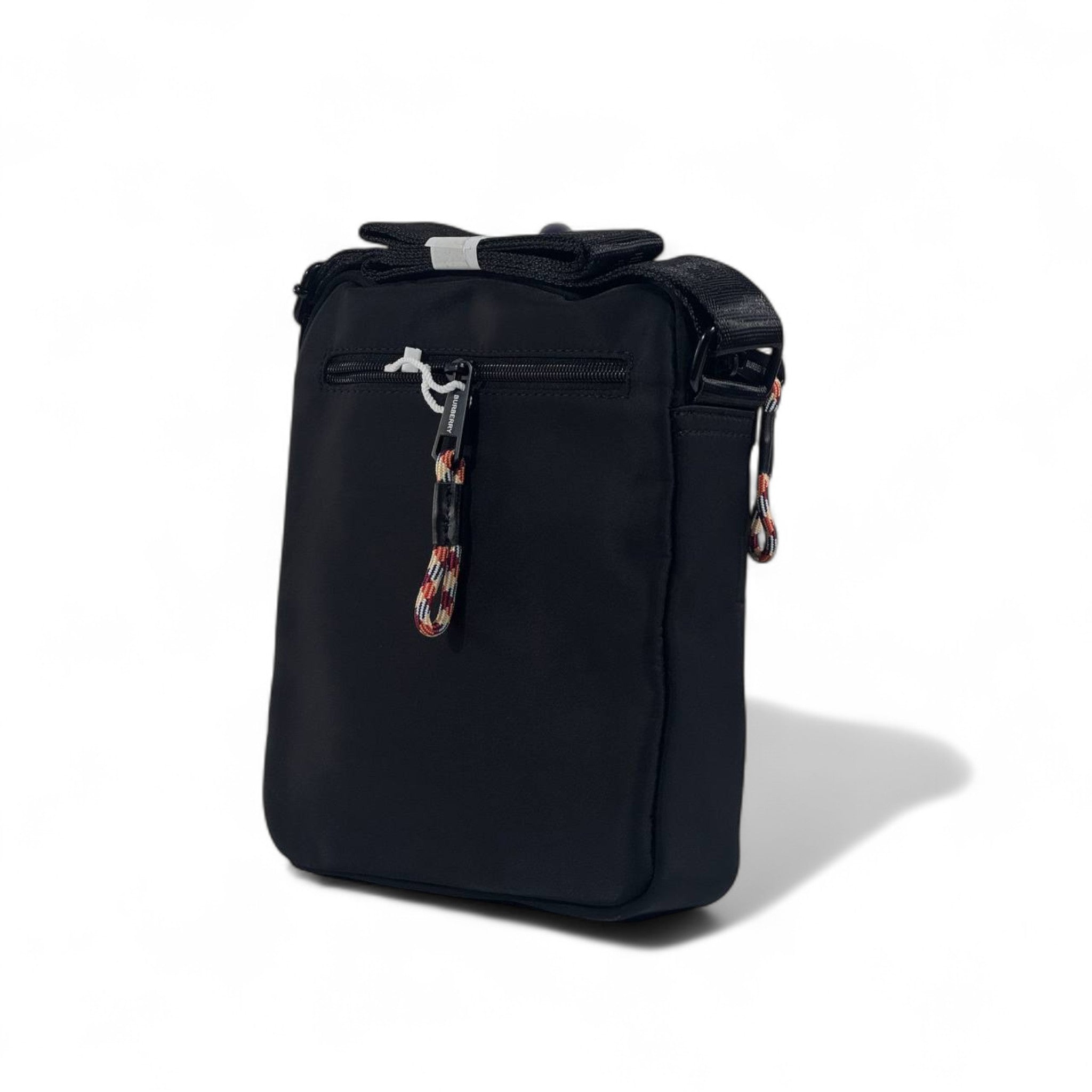 🖤 Burberry Black Crossbody Bag – Minimalist Logo Design 🎒✨ | Designer Men’s & Women’s Shoulder Bag