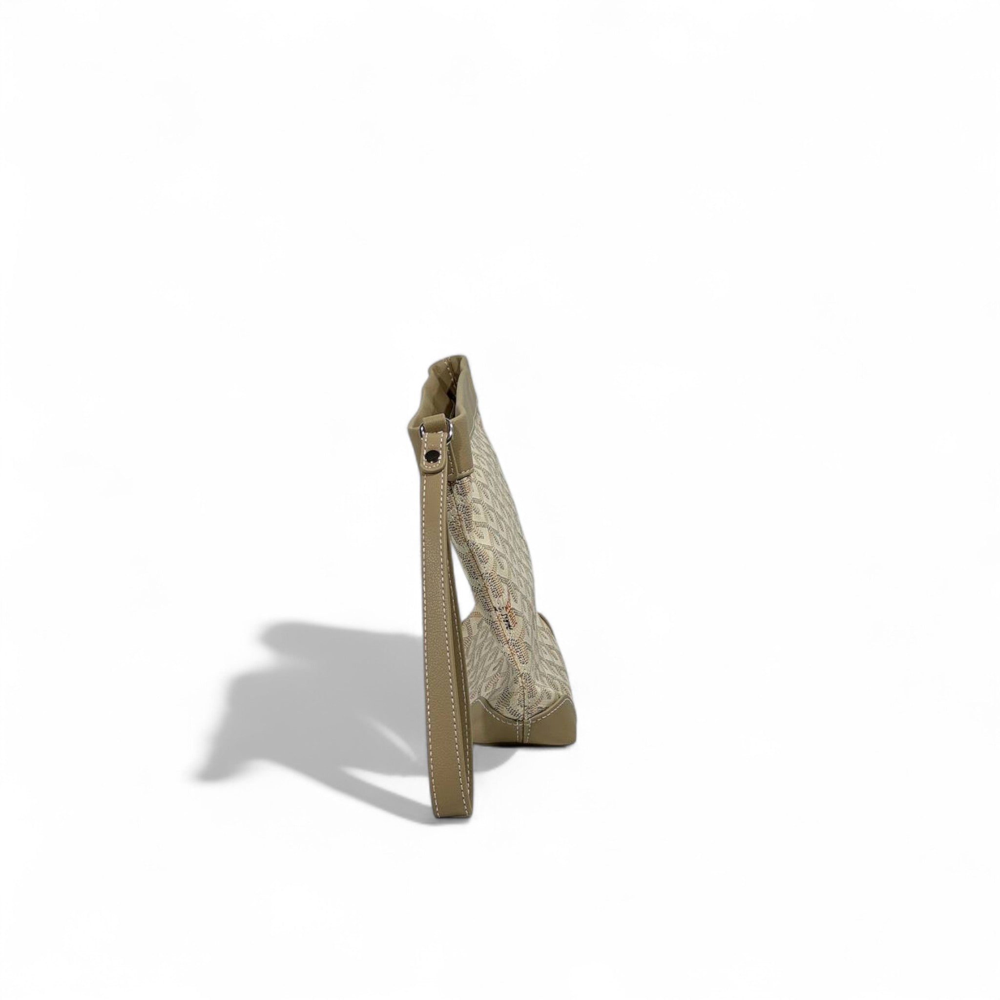 ✨ Goyard-Inspired Premium Canvas Wristlet – Taupe Monogram Edition ✨