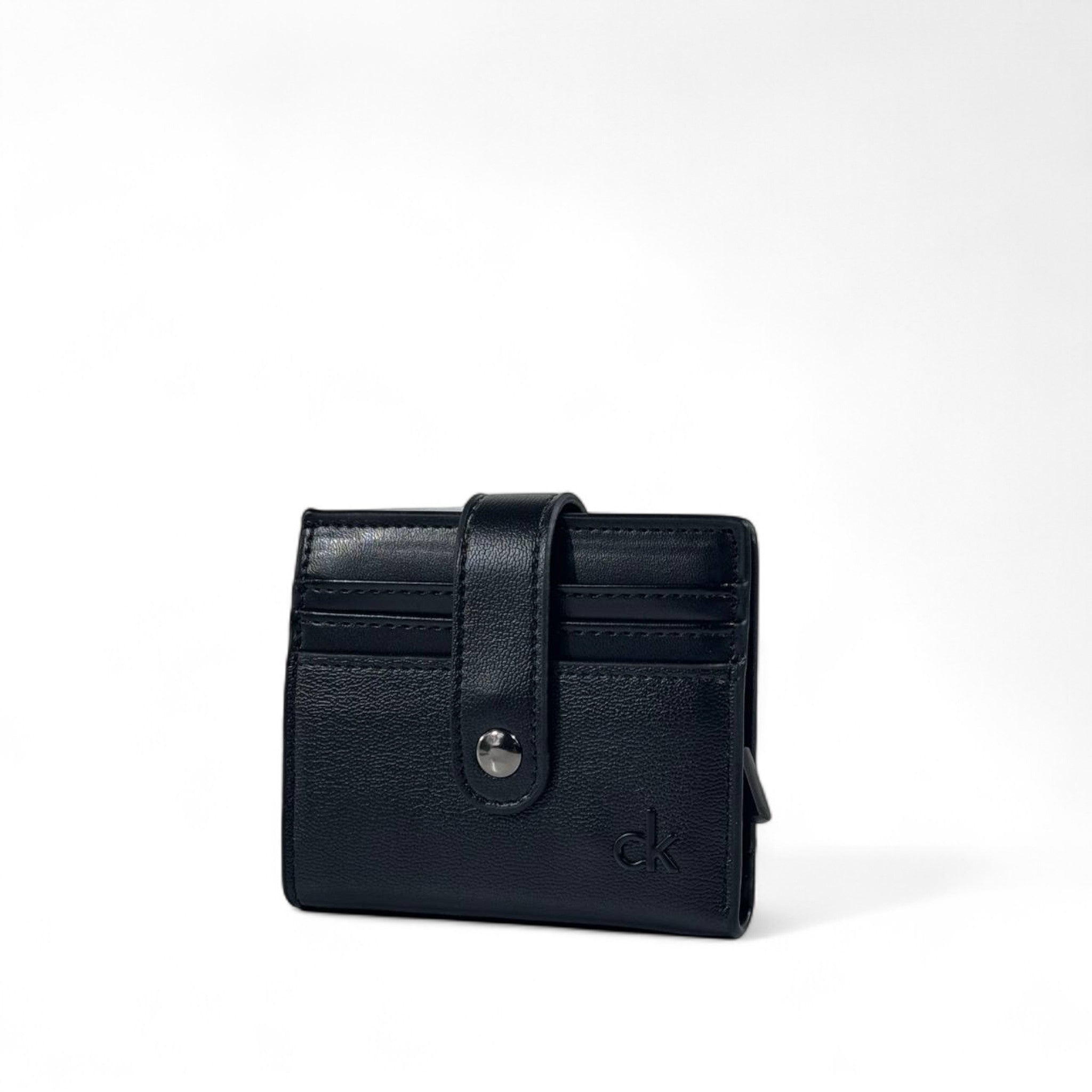 🖤 Calvin Klein Black Leather Wallet – Compact Trifold with Card Slots