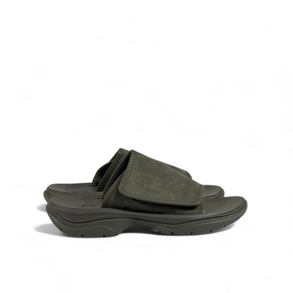 🟢 Zara Minimalist Green Suede Strap Slides – Urban Streetwear Essential