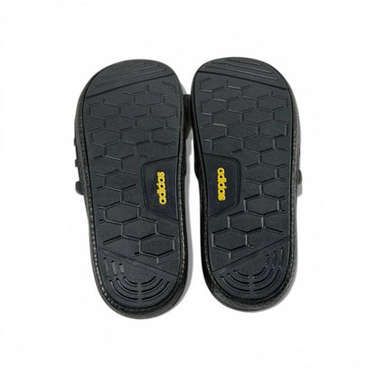⚫ Adidas Slides – Black & White Stripes Edition 🤍🔥
