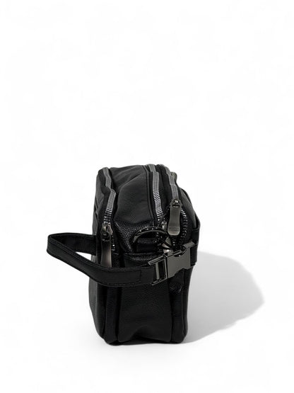 🖤 BOSS Black Premium Crossbody Pouch – Sleek Modern Essential