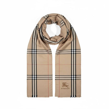 🧣 Burberry Heritage Checked Scarf – Beige Elegance