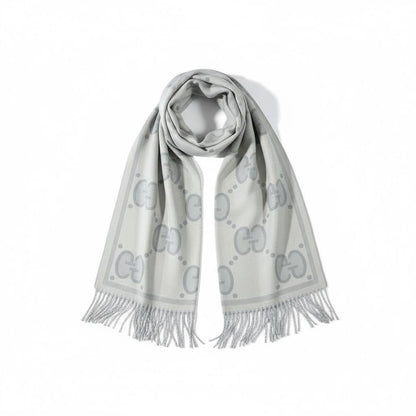 🧣✨ GUCCI Double-Face GG Light Grey Luxury Scarf – Premium Winter Elegance