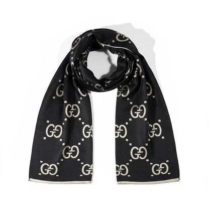🖤✨ Gucci Double-Face GG Monogram Scarf – Black & Beige Elegance ✨🤍