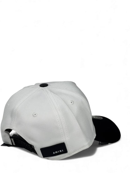 Amiri Luxury Two-Tone Cap – White & Black Edition 🧢⚪⚫ (Premium Embroidered Unisex)