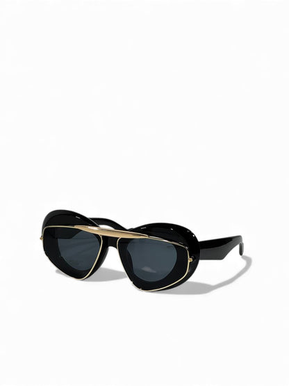 Bold Black & Gold Matrix Sunglasses – Futuristic Luxury Statement 🖤✨🕶️