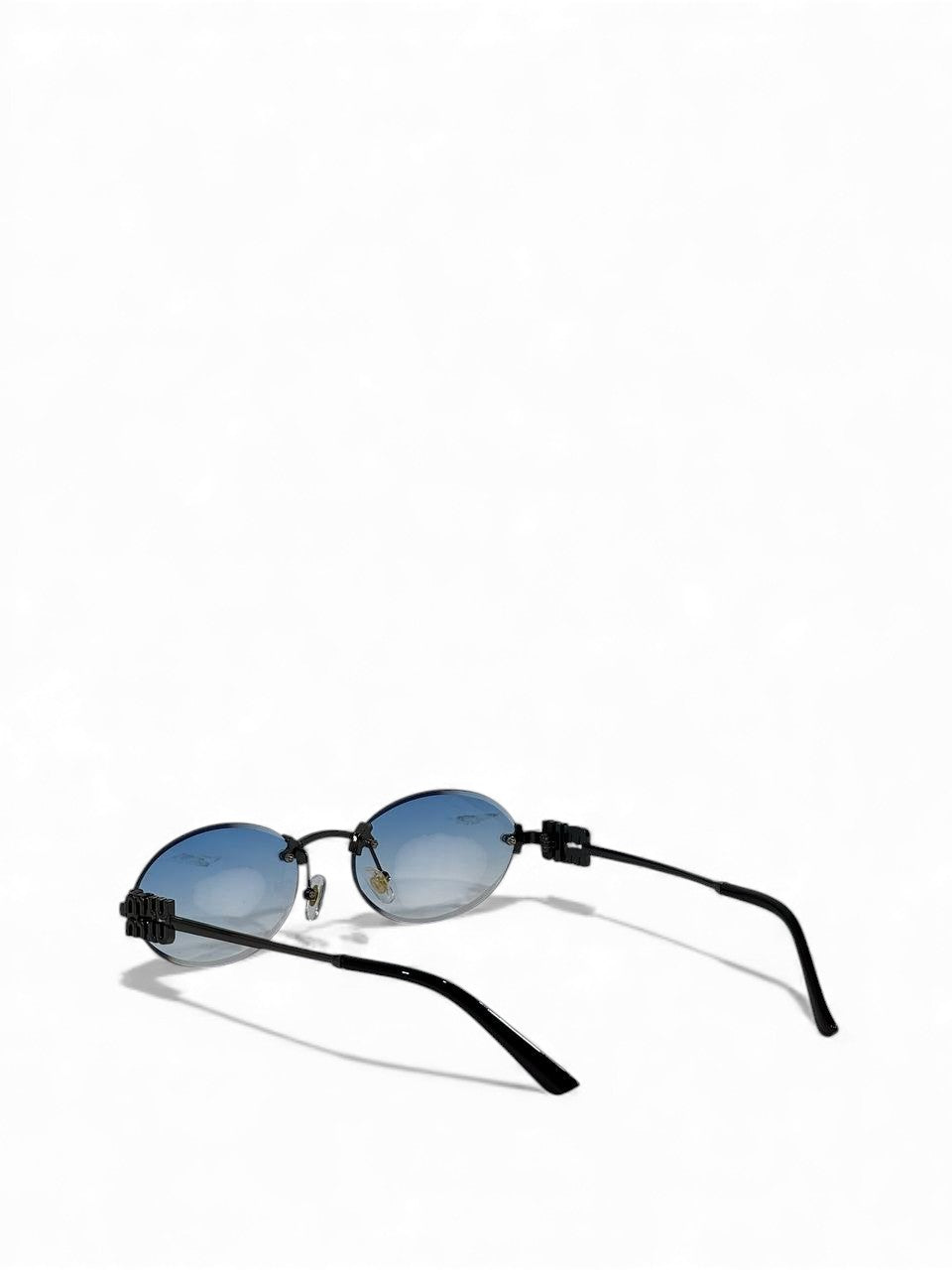 🖤 Miu Miu Black Frame Oval Blue Gradient Sunglasses 💙✨