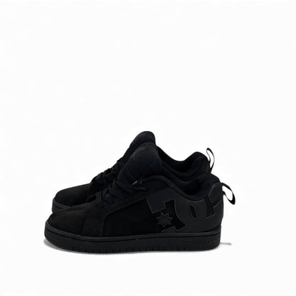 🖤 DC Shoes Pure Blackout Sneakers – All-Black Edition