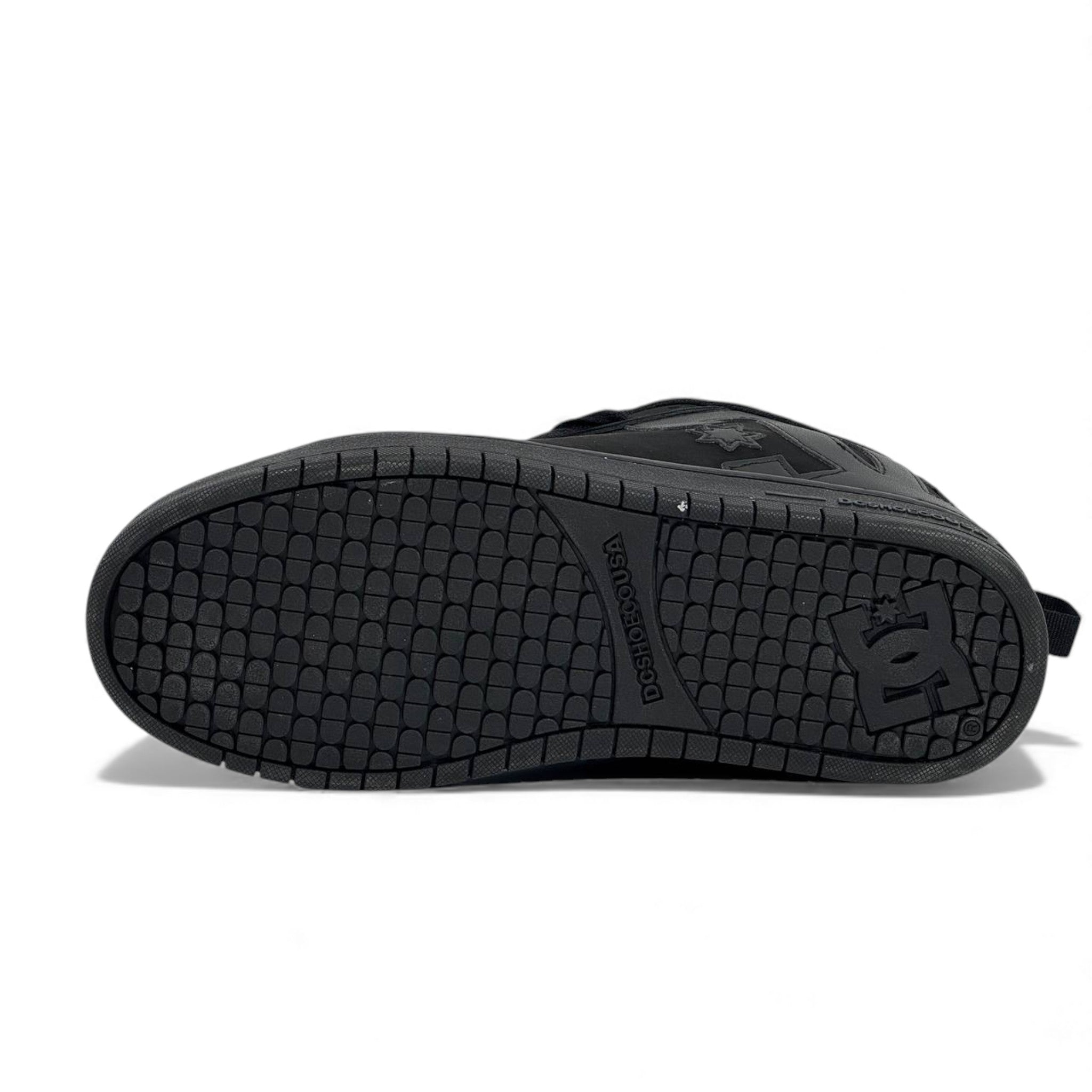 🖤 DC Shoes Pure Blackout Sneakers – All-Black Edition