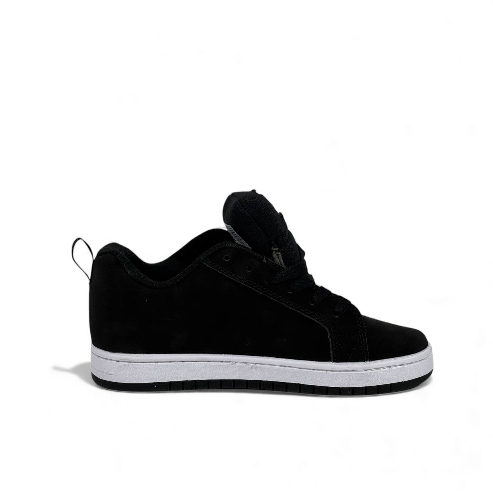 DC Shoes Classic Skate Low Sneakers 🖤⚡ Iconic Street & Skate Style