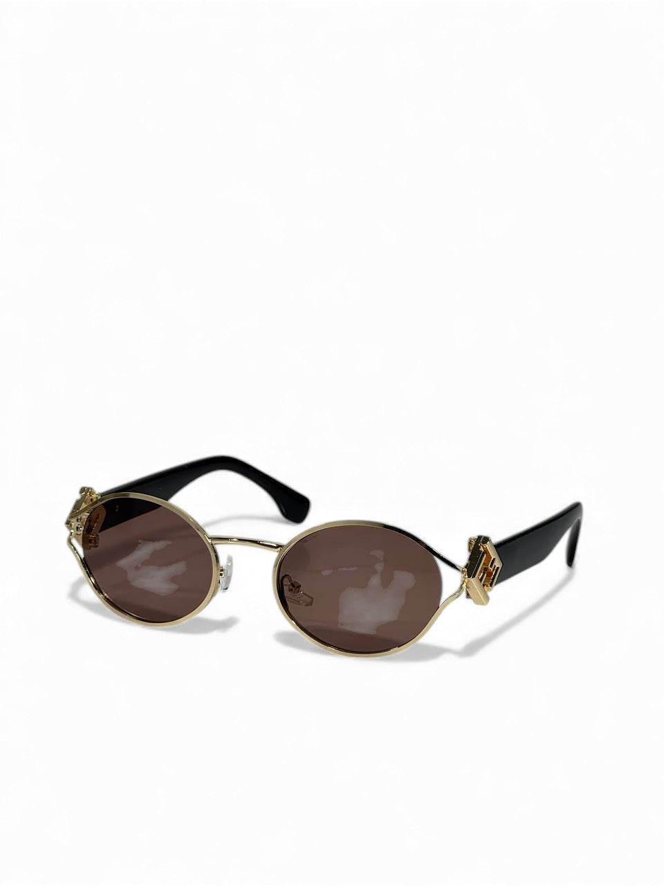 Fendi-Inspired Gold Oval Sunglasses – Black Temple Luxury Edition 😎✨