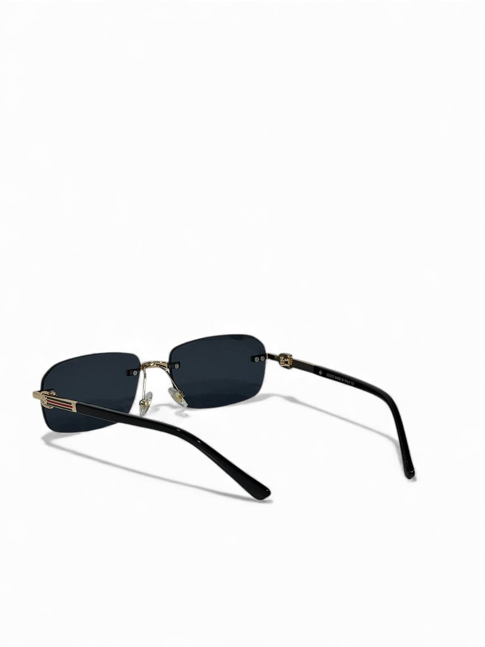 Gucci-Inspired Rimless Rectangle Sunglasses – Gold Temple Stripe Edition 😎✨
