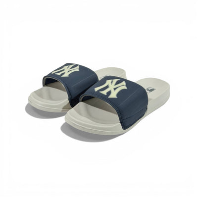 ⚾ New York Yankees Classic Slides – Navy & Cream Edition 💙🤍