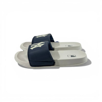 ⚾ New York Yankees Classic Slides – Navy & Cream Edition 💙🤍
