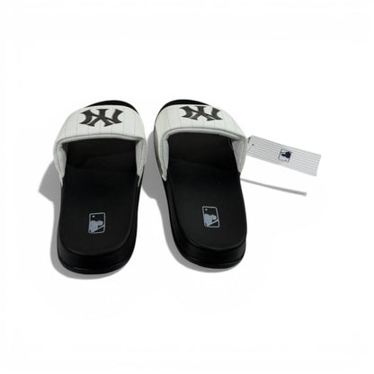 ⚾ New York Yankees Mono Slides – White & Black Edition 🤍🖤