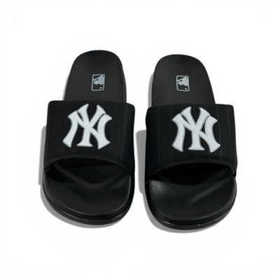 ⚾ New York Yankees Black Slides – Classic Logo Edition 🖤🤍