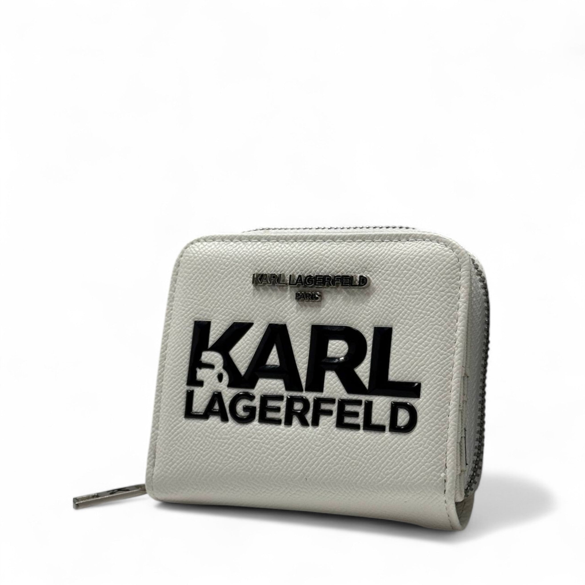 🤍 Karl Lagerfeld White Wallet – Bold 3D Black Logo Edition 🖤✨