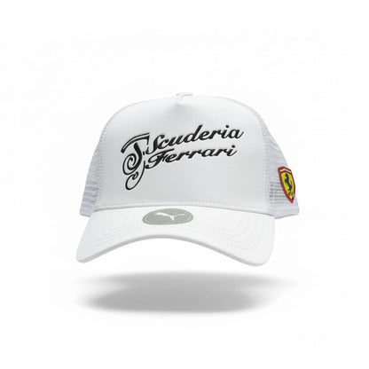 🏎️ Scuderia Ferrari Trucker Cap – White Motorsport Racing Hat