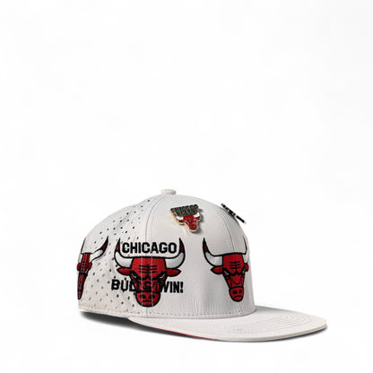 Chicago Bulls Collector Cap – White Edition 🐂🏀 | Iconic Fan Must-Have
