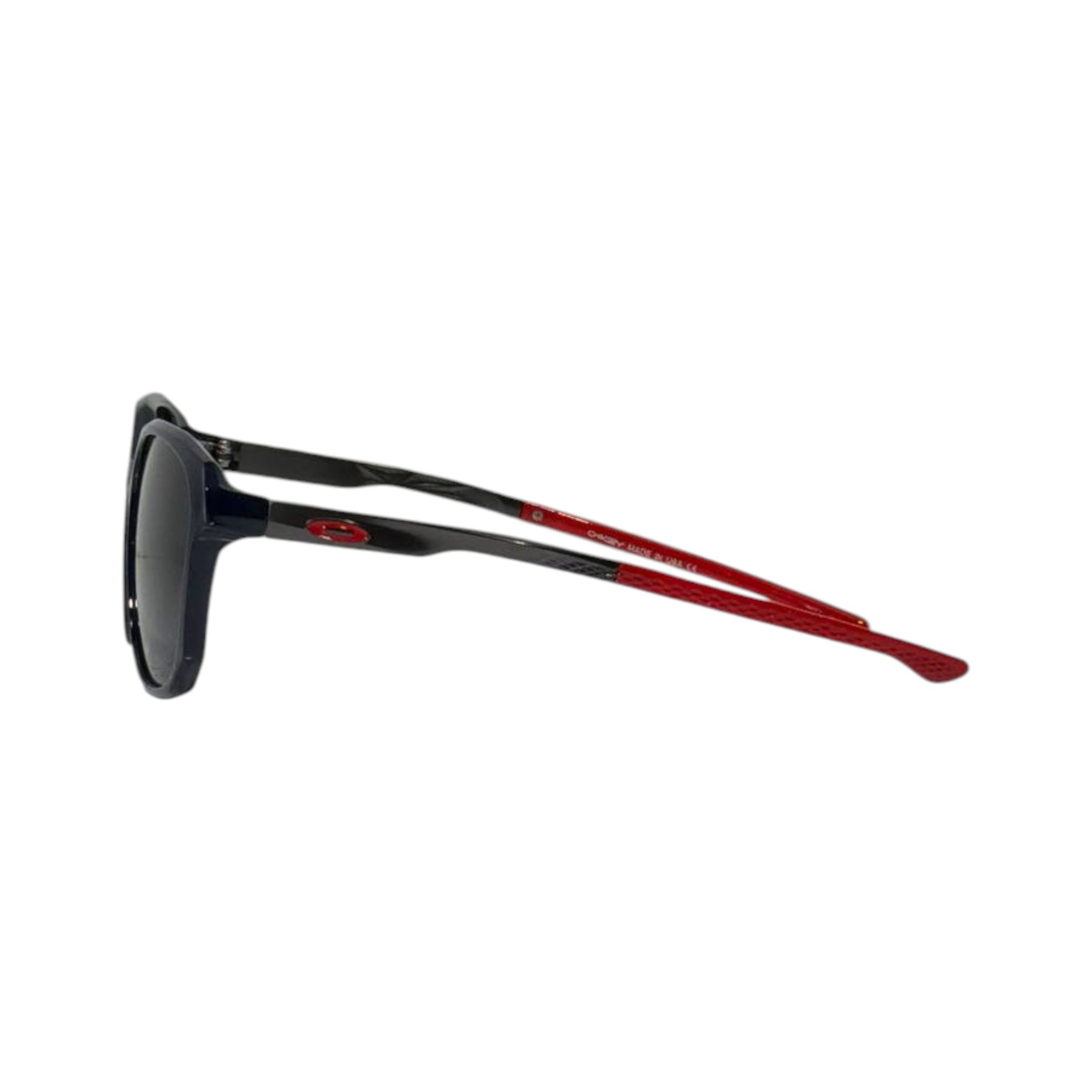 🕶️ Oakley Prizm Lifestyle Sunglasses – Navy & Red Edition
