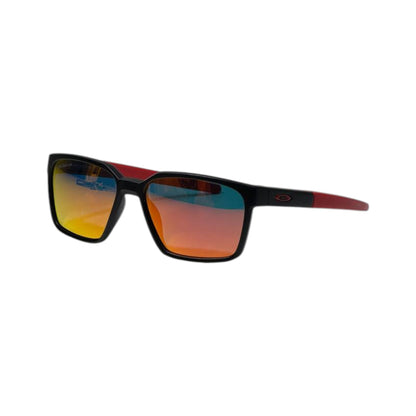 🕶️ Oakley Holbrook Sport Sunglasses – Red Edition with Fire Mirror Lense