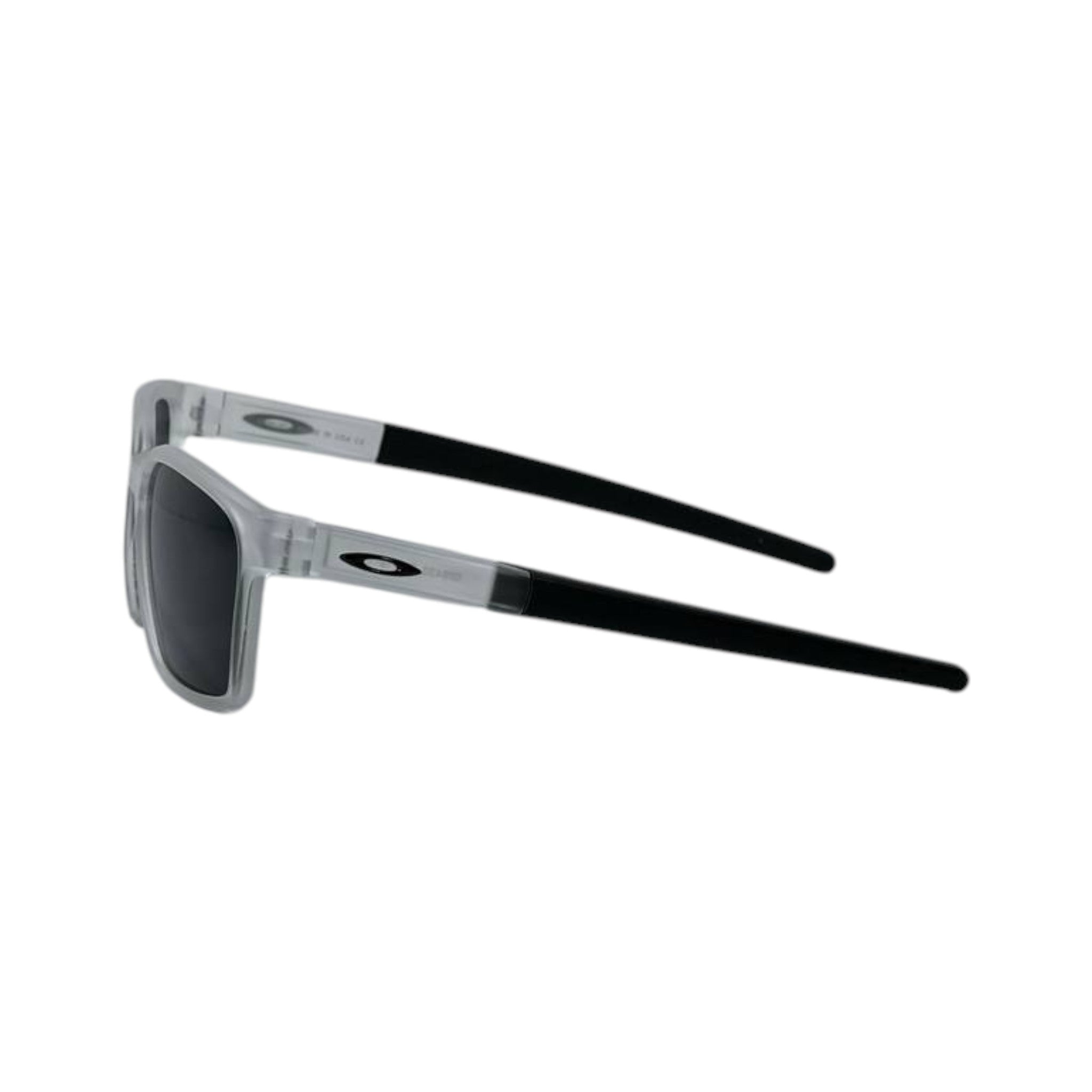 🕶️ Oakley Frogskins Crystal Frost Sunglasses – Stealth Black Edition