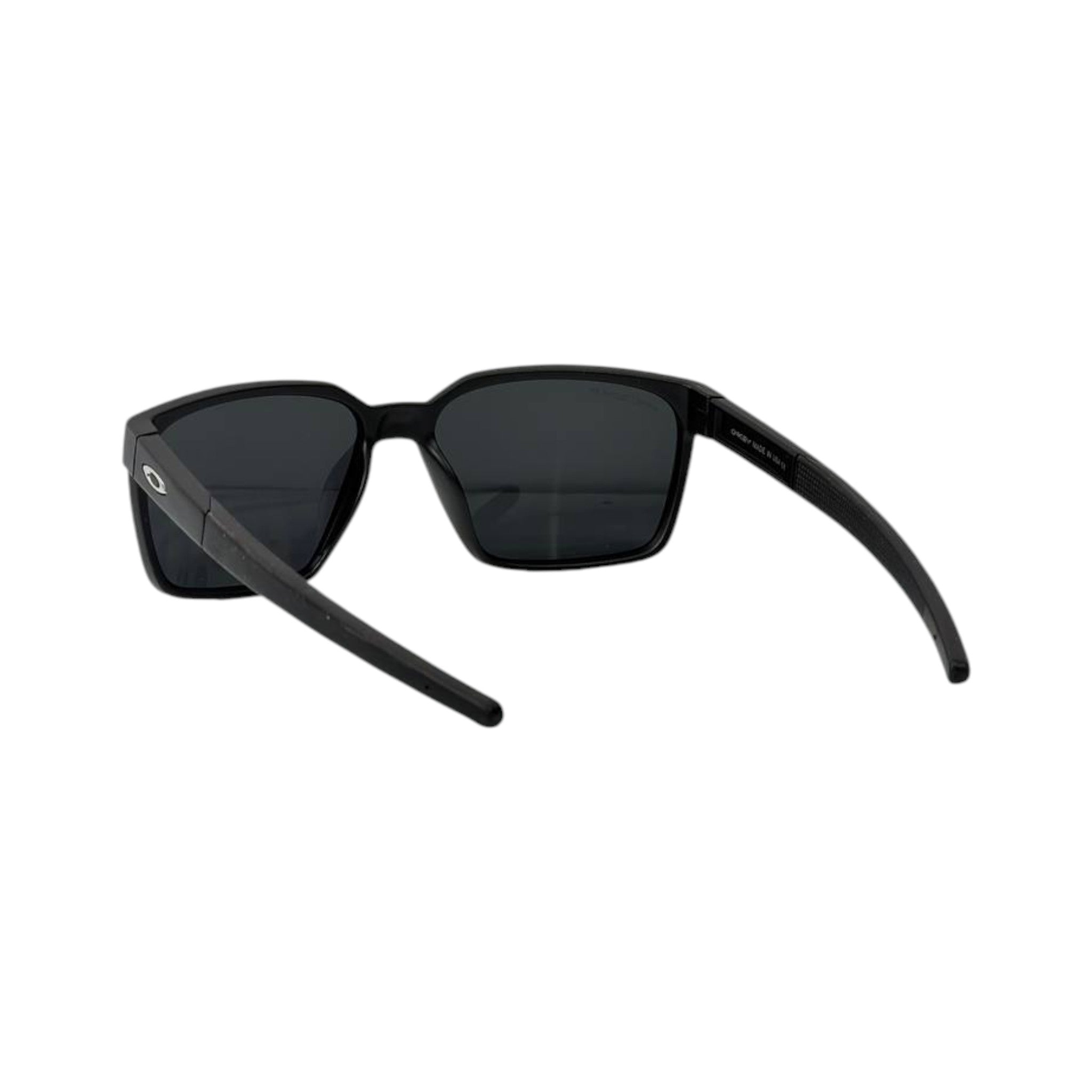 🕶️ Oakley Holbrook XL Matte Black Sunglasses – Stealth Edition