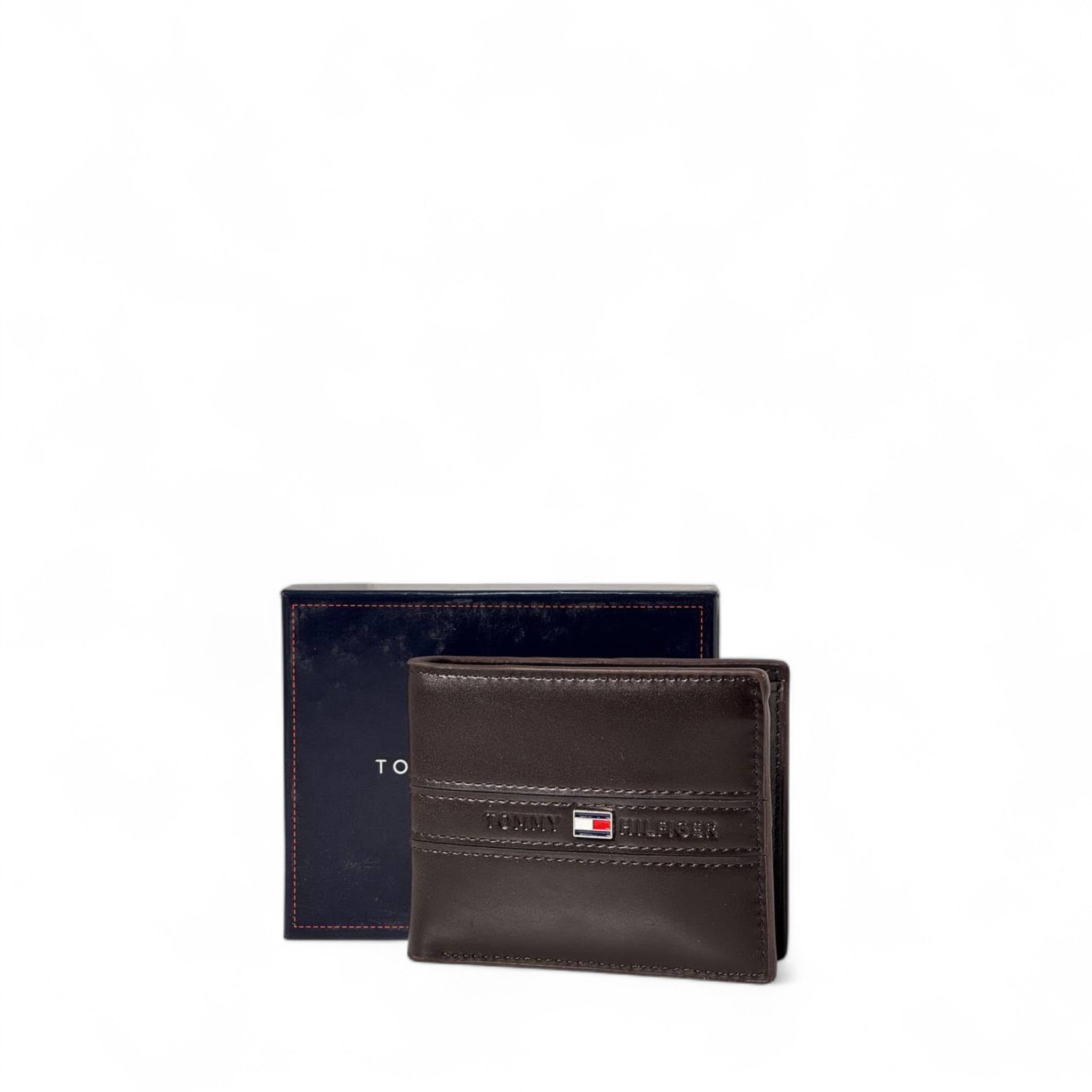 Tommy Hilfiger Classic Brown Leather Wallet 🧳✨