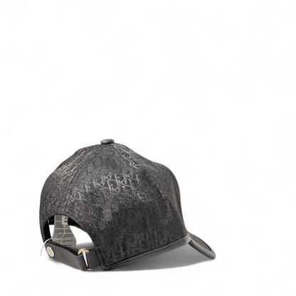 🖤 Dior-Inspired Gloss Black Cap – Gold Embroidered Power 🧢✨