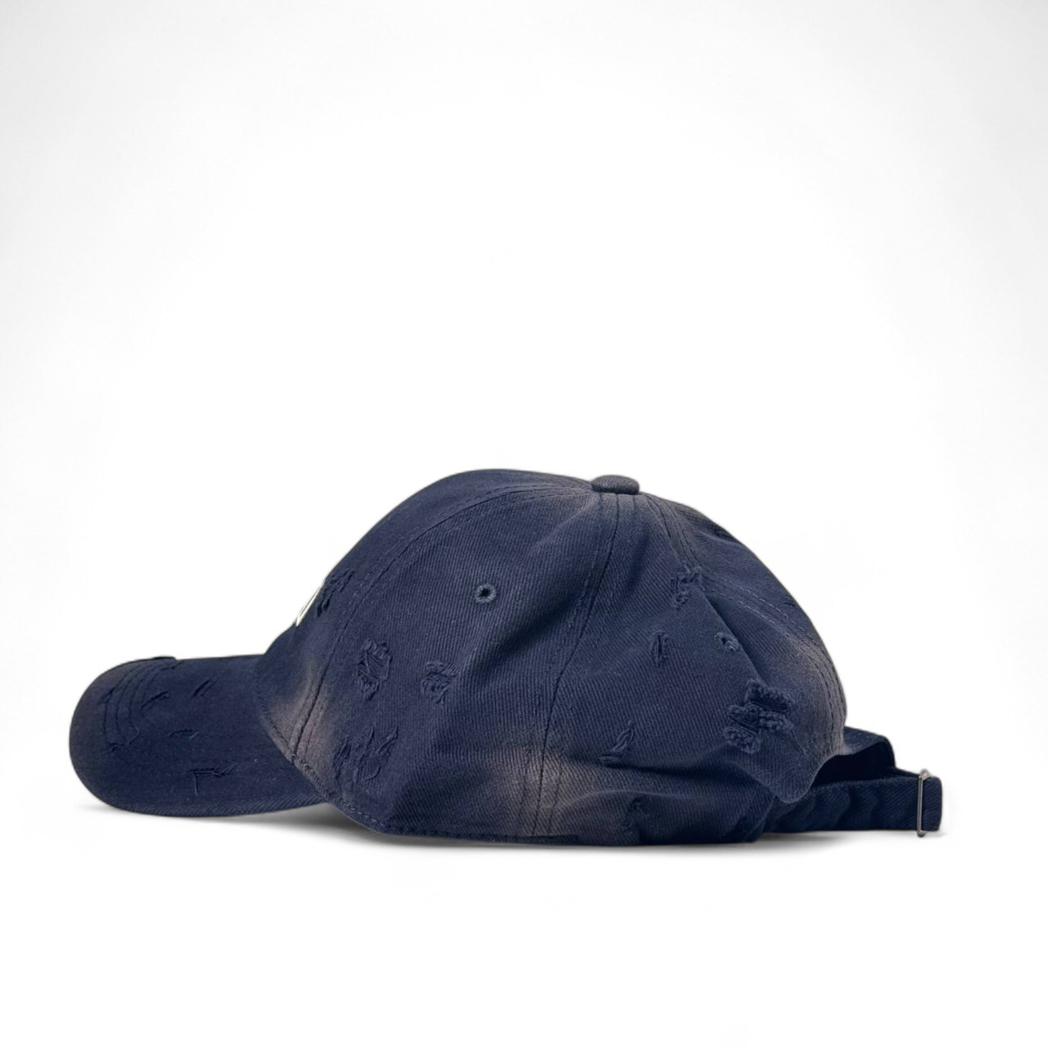 💙 Fendi-Inspired Navy Distressed Cap – Rugged Cool with Luxury Edge 🧢🔥