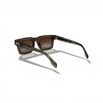 Gucci Oversized Square Sunglasses – Brown Gradient Luxury Frame 🕶️✨