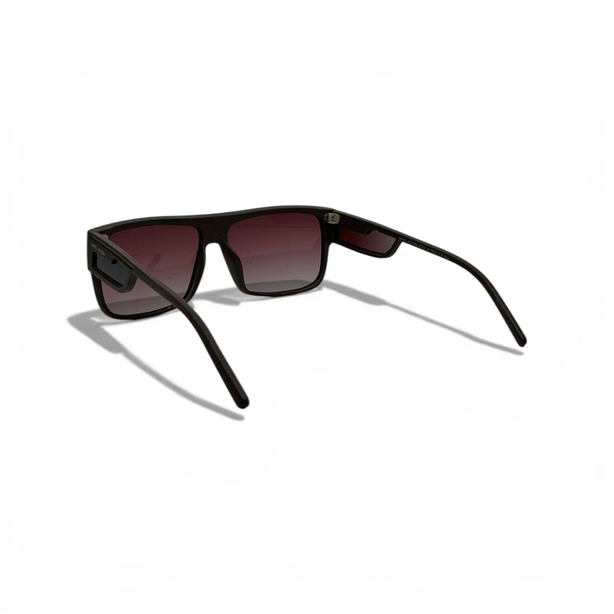 Marc Jacobs Oversized Square Sunglasses – Bold Black Designer Frame 🕶️✨