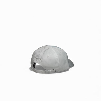 🧢 Nike White Essential Sports Cap – AeroBill Performance Edition