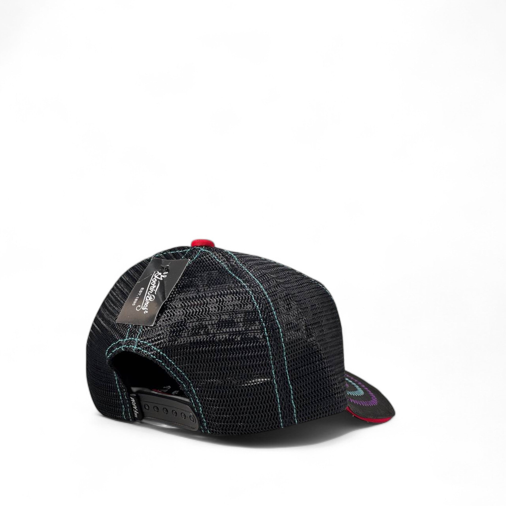 🧢 Rolling Parrots Trucker Cap – Wild Colors, Free Vibes