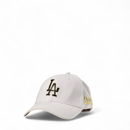 🧢 LA Dodgers white Cap – Clean Base, Bold Edge