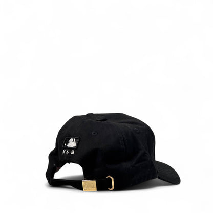 🧢 LA Dodgers Black & Gold Cap – Classic Team, Luxe Edge
