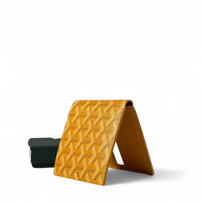 💛 Goyard Yellow Bifold Wallet – Bold Color, Iconic Elegance 💛