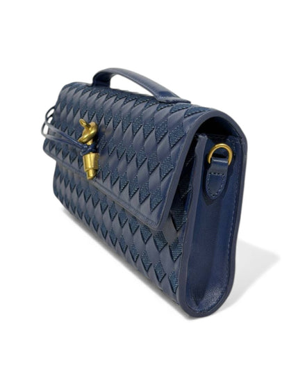 🔥 Bottega Veneta Inspired Woven Clutch – Navy Luxe Edition 🔥