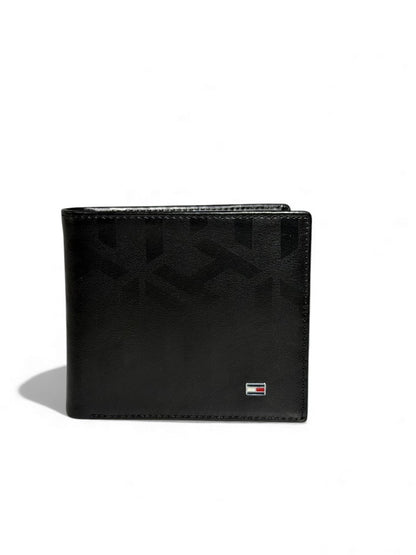Tommy Hilfiger Black Minimal Bifold Wallet – Premium Leather 🖤✨
