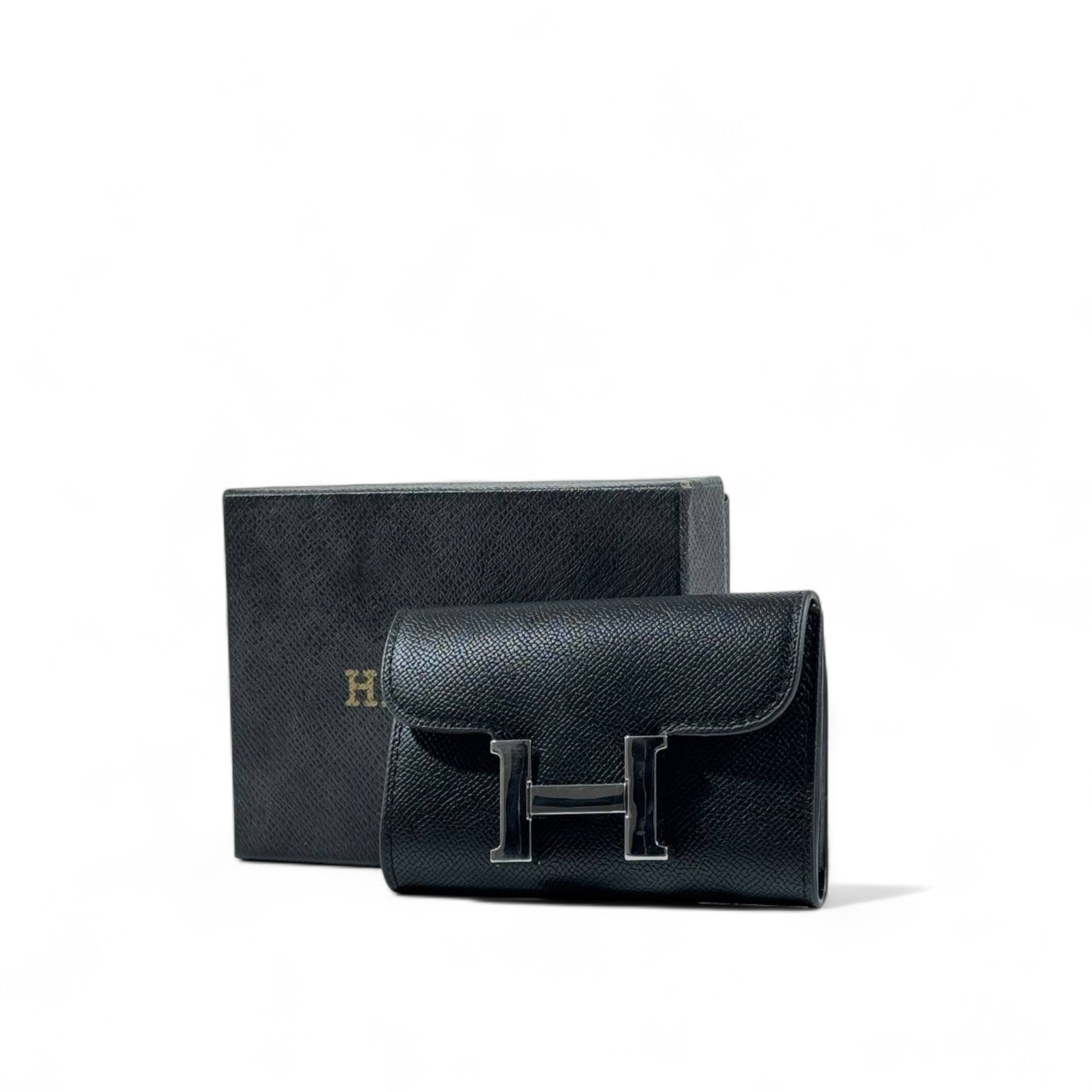 🖤 Hermès Black Leather Wallet – Iconic H Buckle