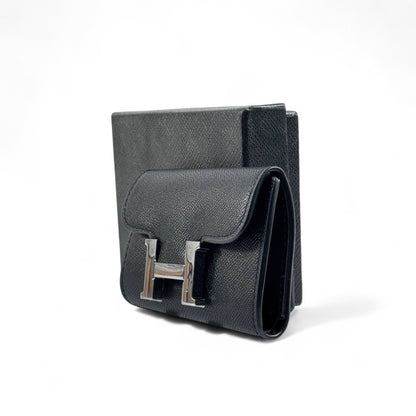 🖤 Hermès Black Leather Wallet – Iconic H Buckle