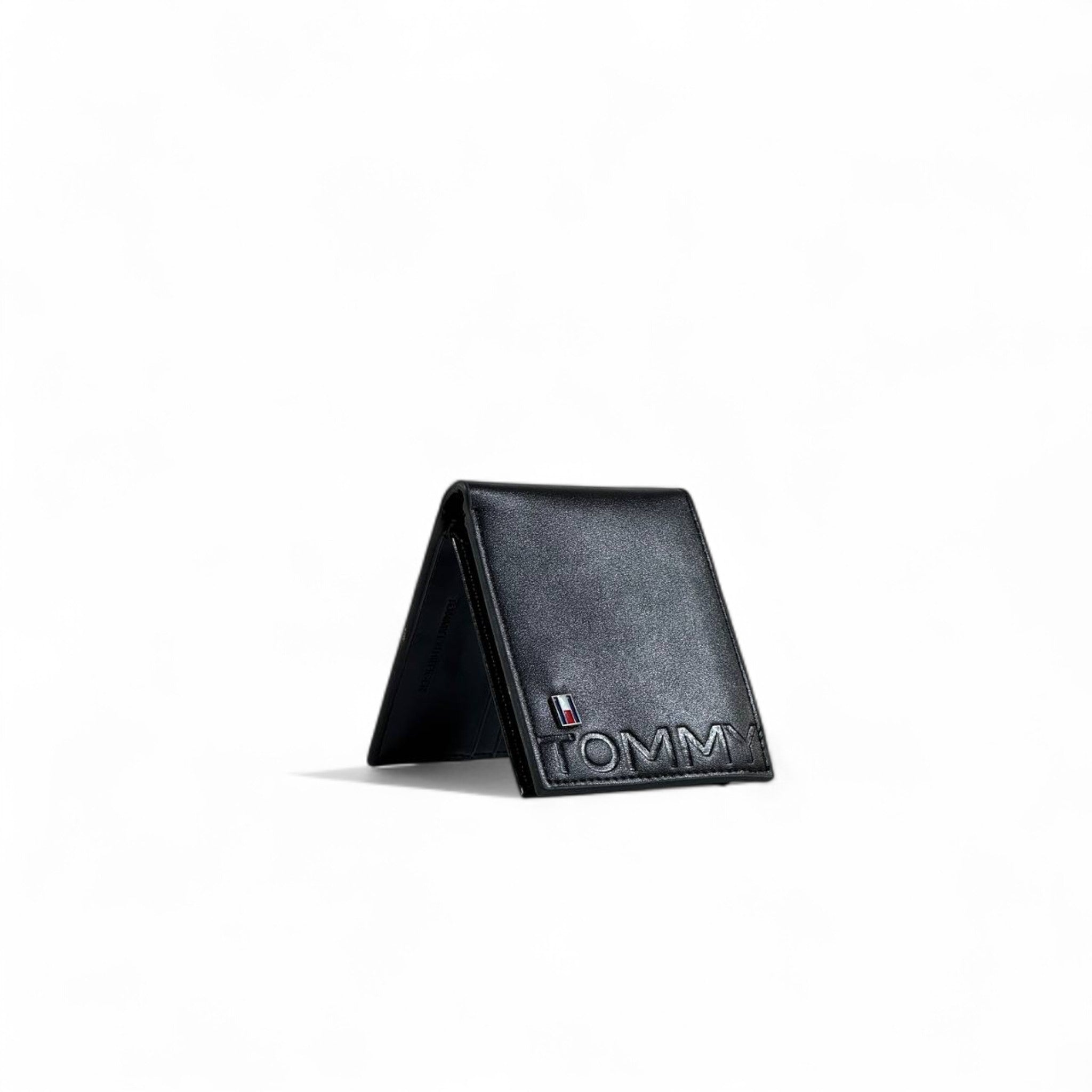 🖤 Tommy Hilfiger Black Leather Wallet – Embossed Logo