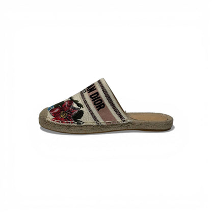 Christian Dior Floral Espadrille Slides – Embroidered Designer Summer Mules 🌸✨ | Dior Paris Luxury Sandals