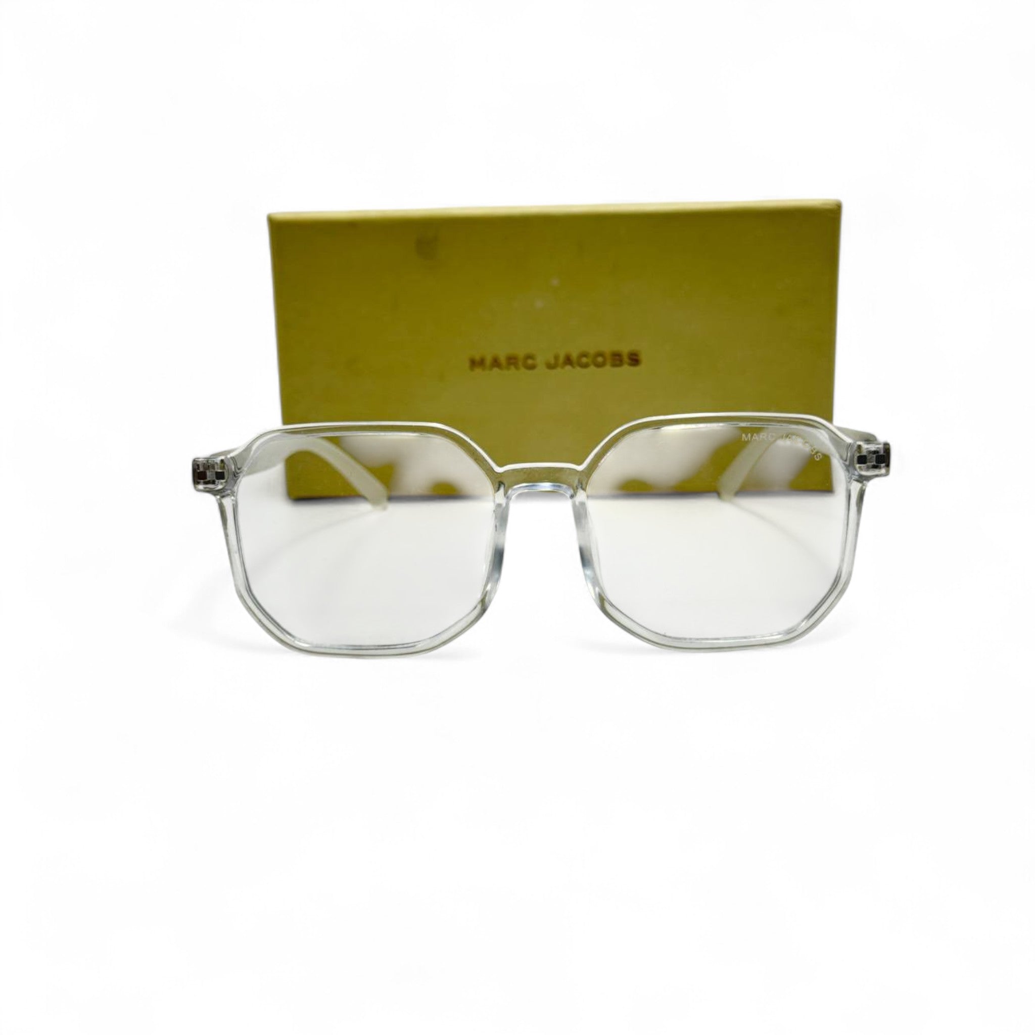 Marc Jacobs Transparent Frame Glasses – Crystal-Clear Style with Gold Detail 🤍✨