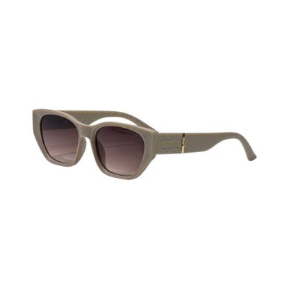 🕶️ Louis Vuitton Monogram Cat-Eye Sunglasses – Timeless Luxury & Sophistication 🤍